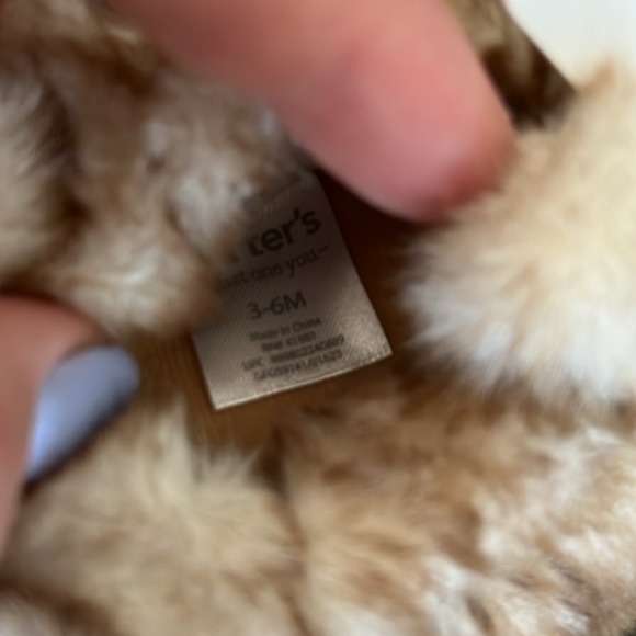 NWT Carter’s Fur Booties - Picture 4 of 4